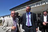 SASTRE RECIBIÓ AL GOBERNADOR EN EL AEROPUERTO EL TEHUELCHE
