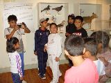 NIÑOS DEL CENTRO DE RESIDENTES BOLIVIANOS VISITARON EL MUSEO