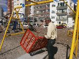 POR VANDALISMO, YA SE REPARÓ UN JUEGO PARA DISCAPACITADOS