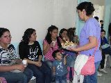 VECINAS DEL BARRIO GÜEMES DEBATIERON SOBRE LOS ROLES EN LAS FAMILIAS