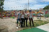 JÓVENES DE LA ESCUELA Nº 741 PINTARON EL PATIO DEL CDI 4