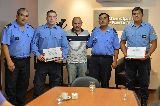 SASTRE RECONOCIO A POLICIAS DE MADRYN