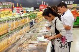AGENTES MUNICIPALES CONTINÚAN EL RELEVAMIENTO A PRECIOS CUIDADOS EN LAS CADENAS DE SUPERMECADOS LOCALES
