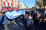 A LA VOZ DE “¡VIVA LA PATRIA!”