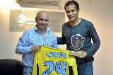 SASTRE RECIBIÓ A CRISTIAN LEDESMA