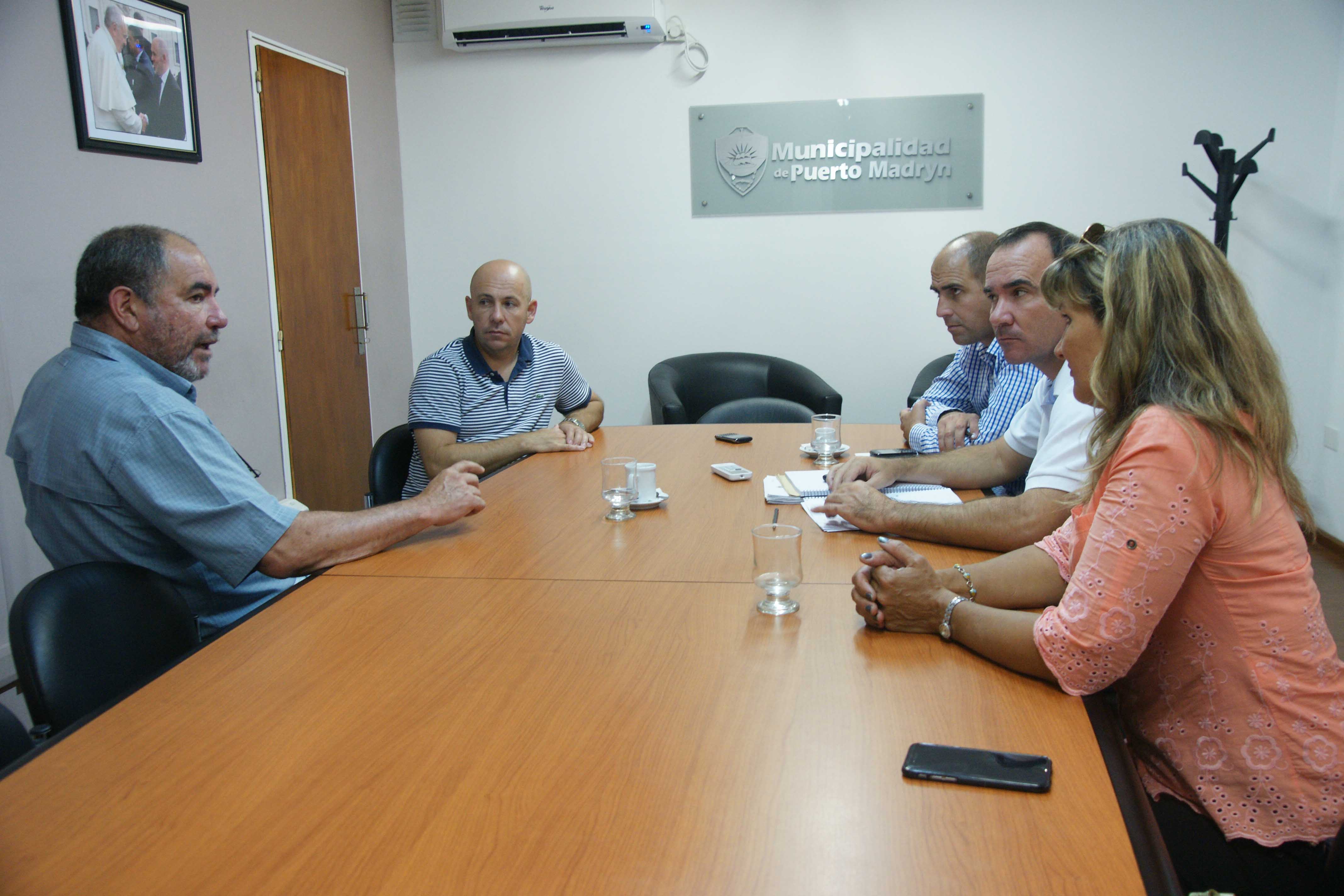 SASTRE CON EL CLUB DE EQUITACIÓN DE LA CIUDAD