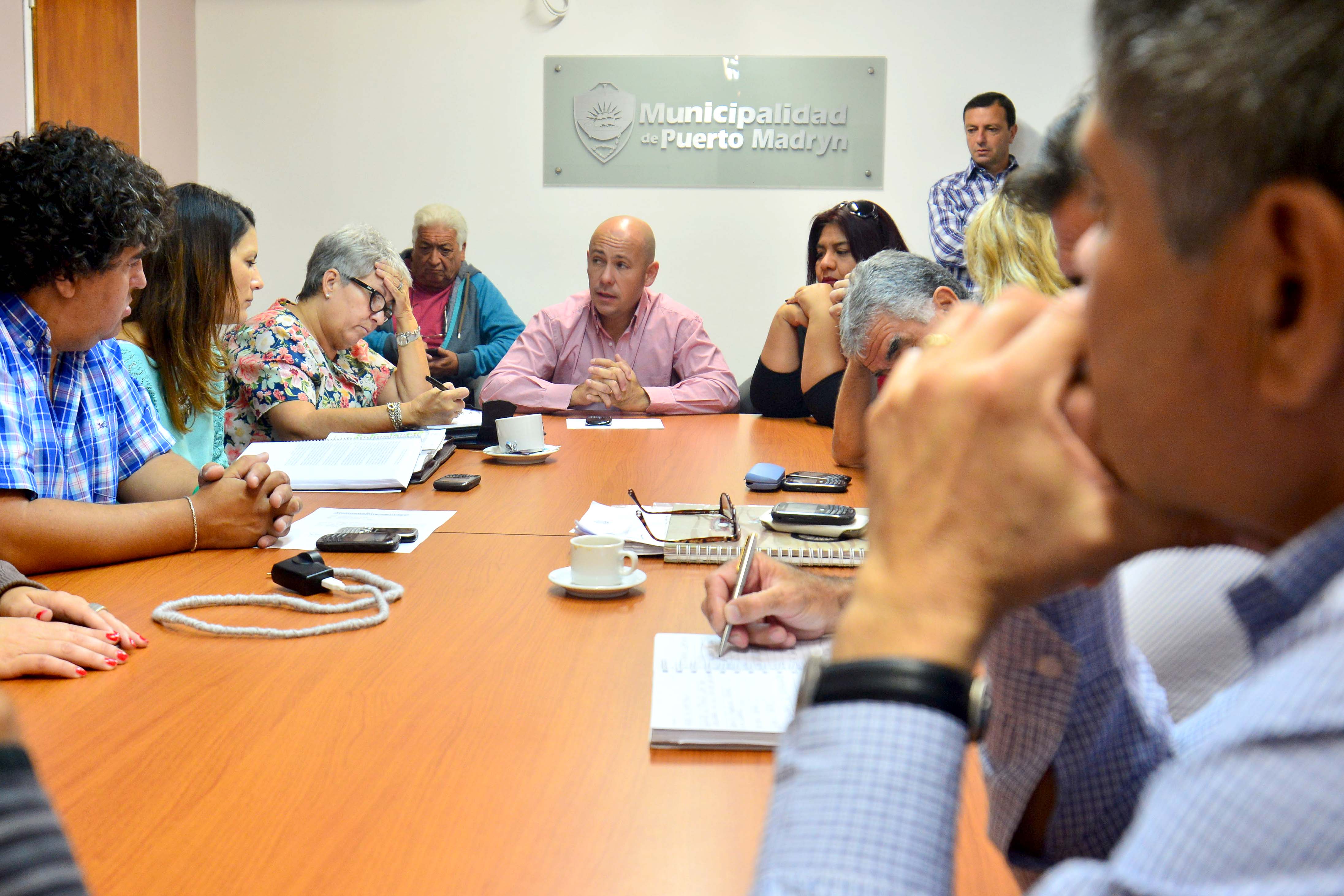 SASTRE ENCABEZÓ NUEVA REUNIÓN DE GABINETE