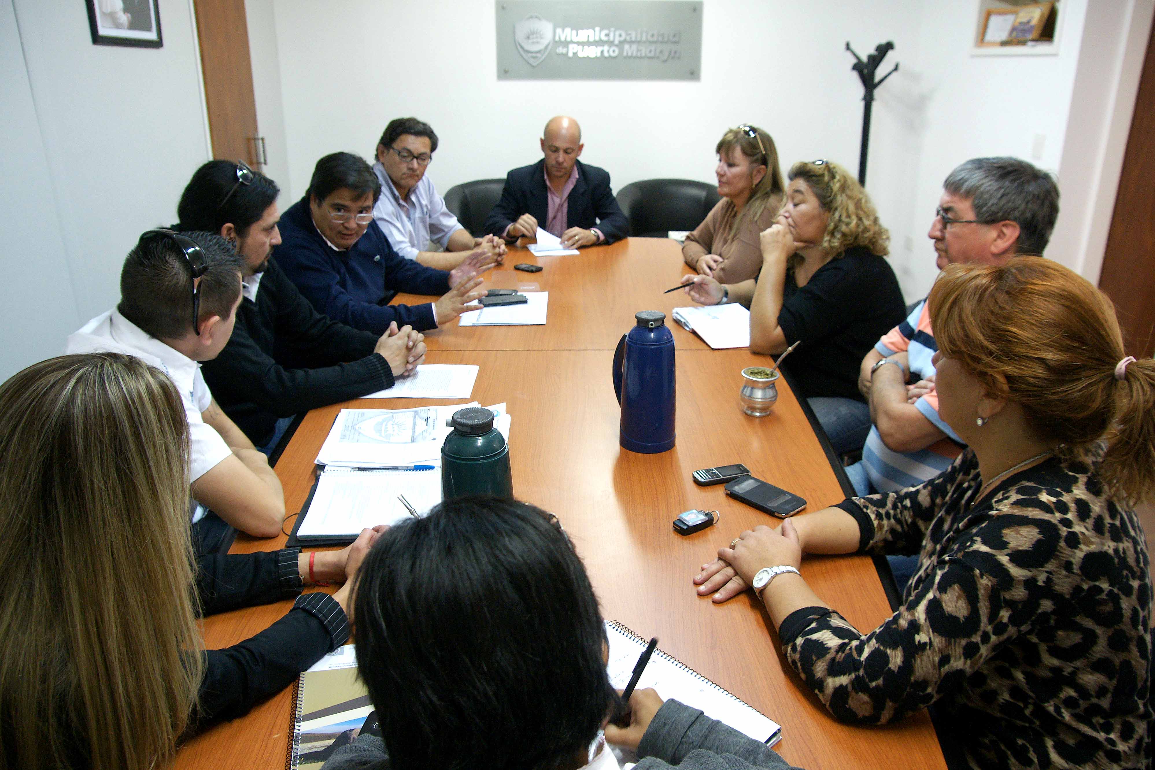 SASTRE ACORDÓ AUMENTO SALARIAL DEL 30% PARA LOS EMPLEADOS MUNICIPALES