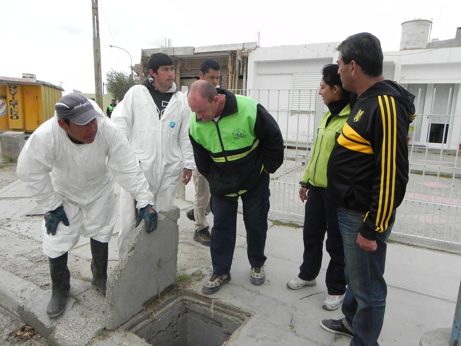 REALIZAN OPERATIVOS PREVENTIVOS EN PLUVIALES DE LA CIUDAD