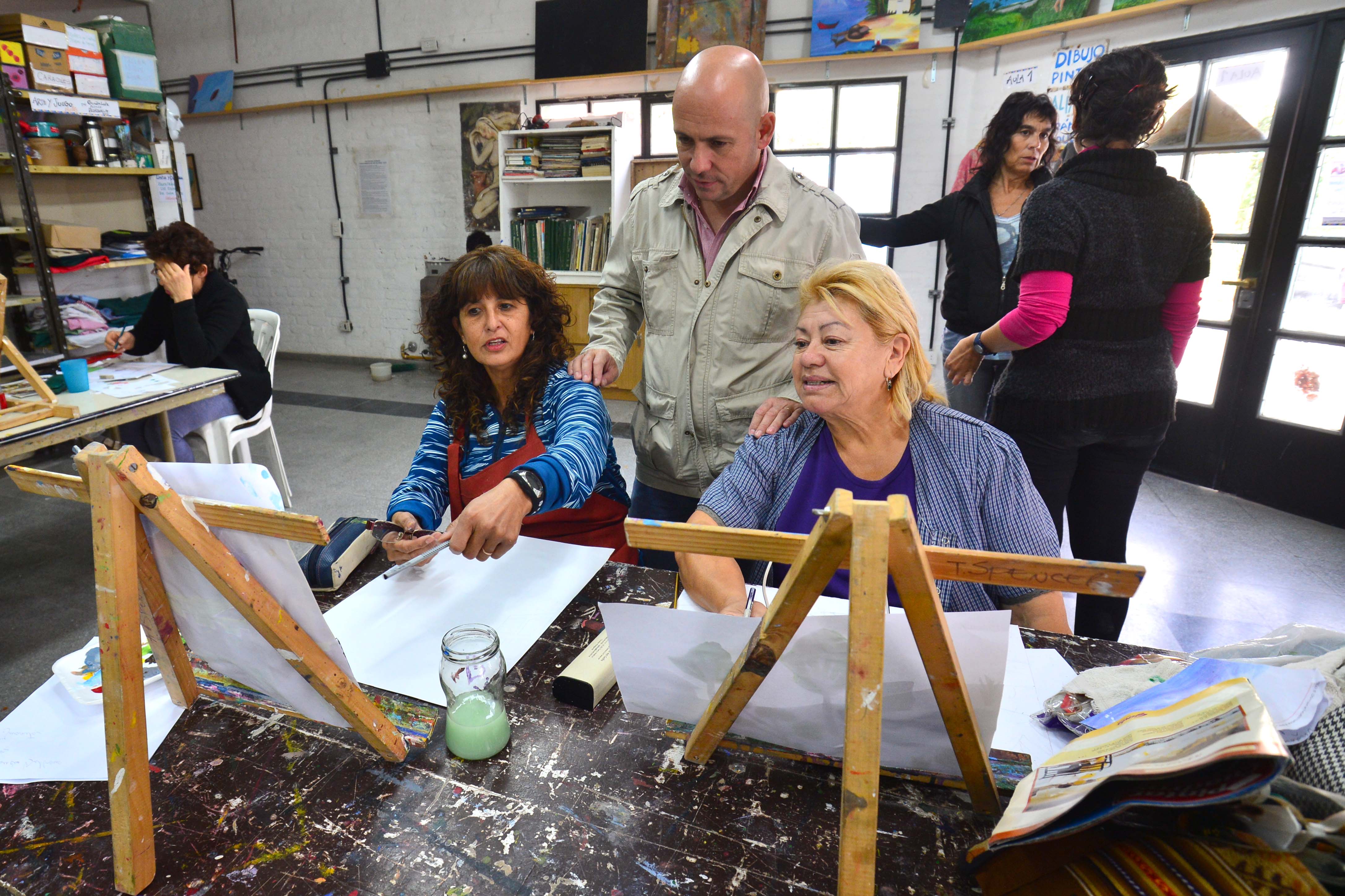 EL INTENDENTE SASTRE RECORRIÓ LOS TALLERES SPENCER