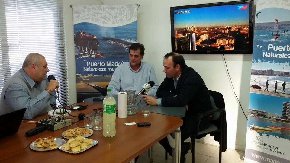 ECO MEDIOS AM1220 TRANSMITE DESDE MADRYN