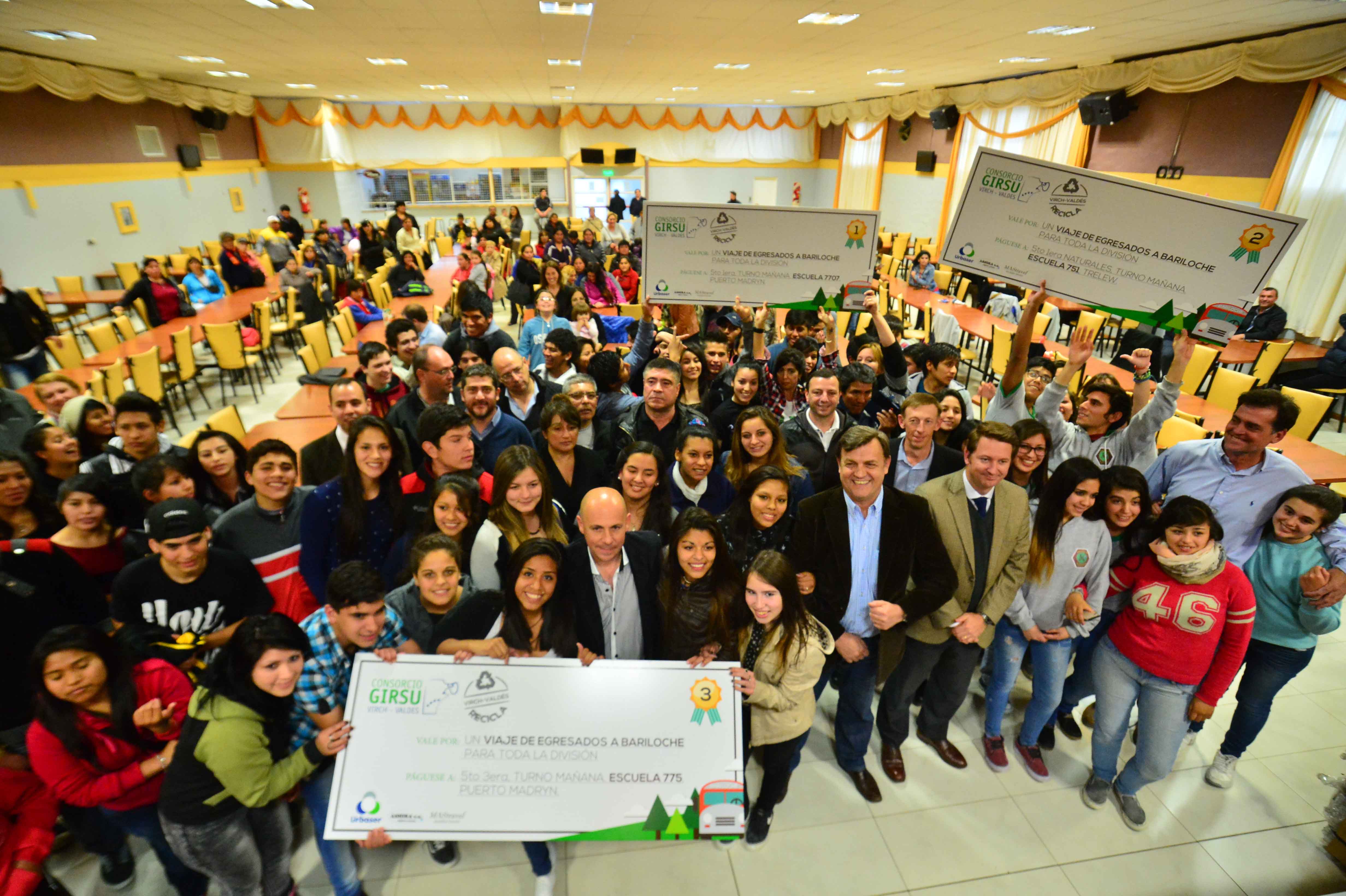 SASTRE ANUNCIÓ QUE LAS TRES ESCUELAS GANADORAS DEL CONCURSO DEL GIRSU TENDRÁN SU VIAJE DE EGRESADOS A BARILOCHE