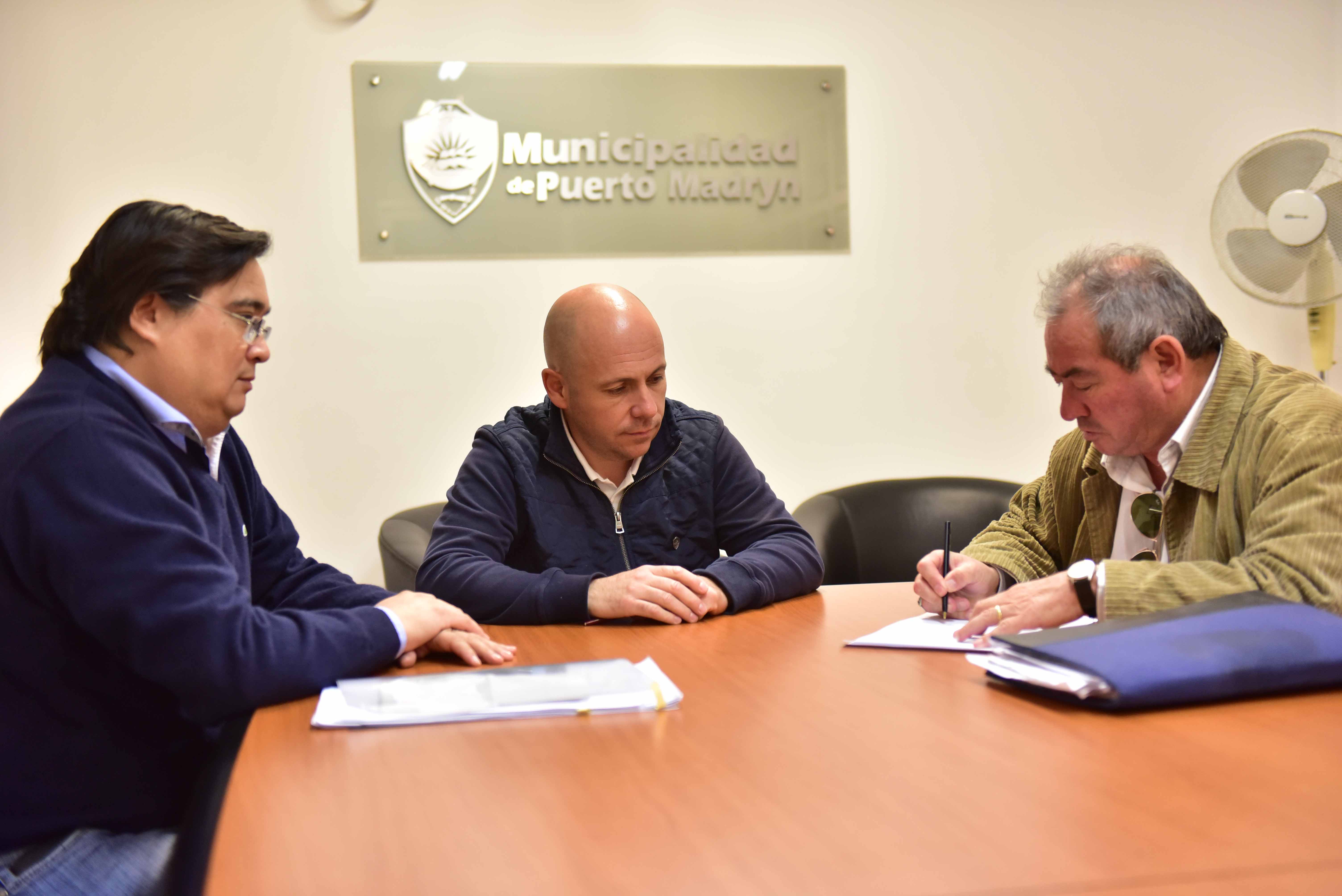EL MUNICIPIO COLABORA CON OCHO EQUIPOS LOCALES QUE VAN AL NACIONAL DE FÚTBOL DE VETERANOS