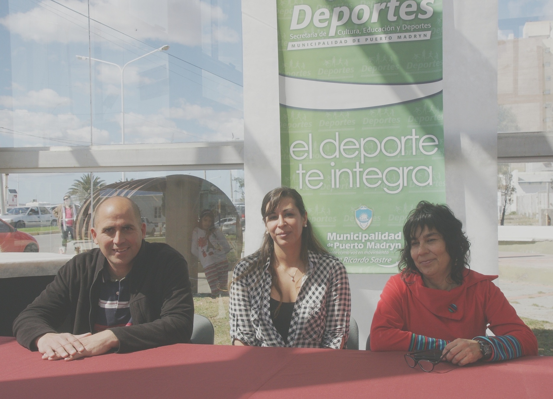 CARRERA NOCTURNA SOLIDARIA POR TATY Y FESTIVAL POPULAR “A PURA MÚSICA” EN LA COSTA DE MADRYN