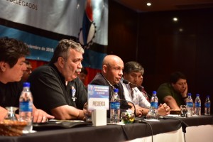 EL INTENDENTE SASTRE EN EL CONGRESO DE LUZ Y FUERZA