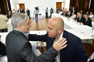SASTRE PRESENTE EN LA REUNIÓN DE DAS NEVES CON INTENDENTES