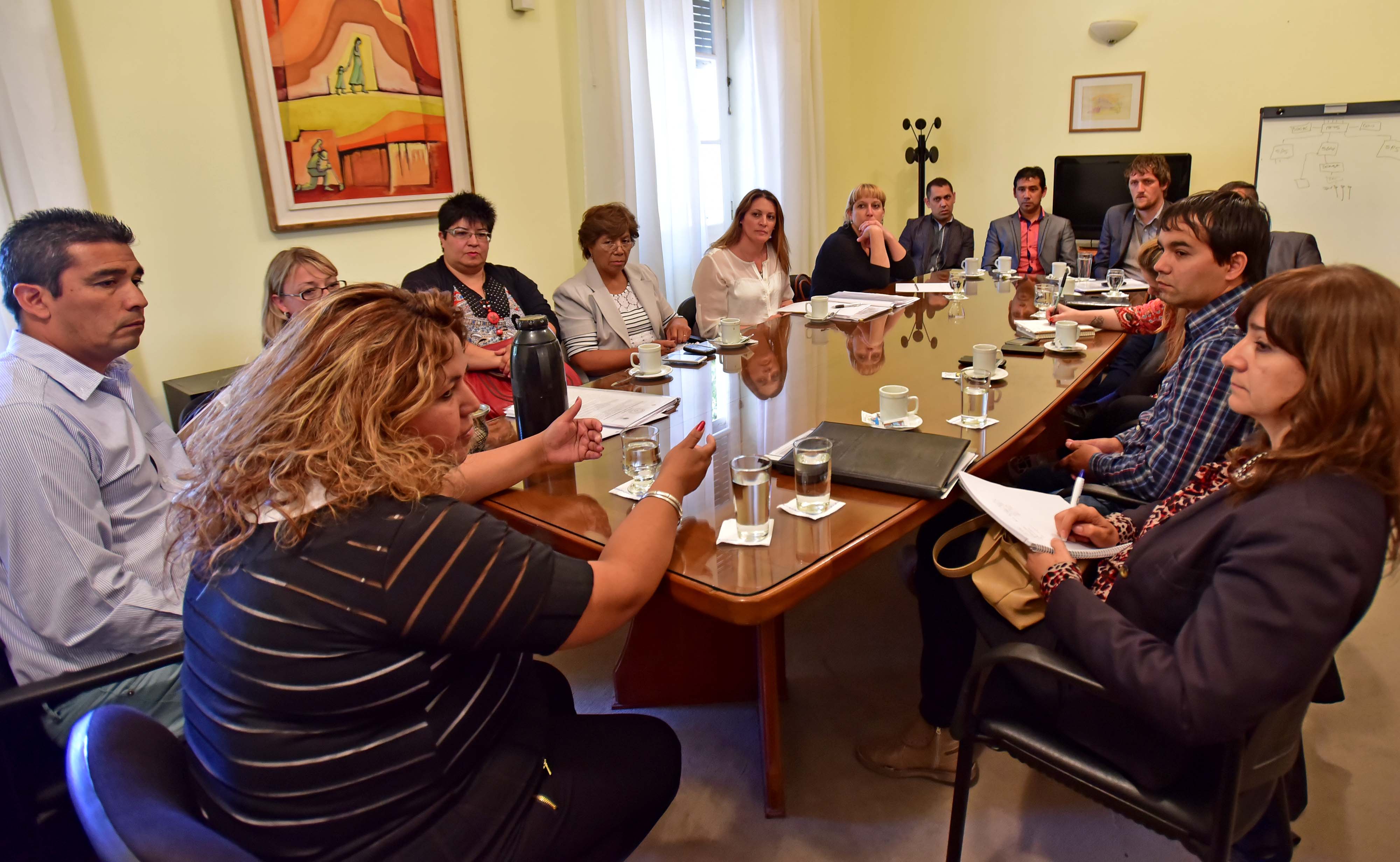 IMPORTANTE REUNIÓN PARA DEFINIR POLÍTICAS SOCIALES ENTRE PROVINCIA Y MUNICIPIO