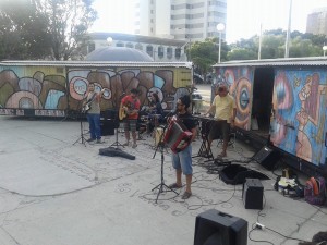 RADIO ESCUELA NAMUNCURÁ TRANSMITE EN VIVO DESDE LOS VAGONES CULTURALES
