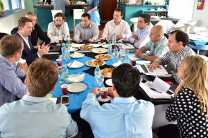 GIRSU: SASTRE RECIBIÓ EN MADRYN A LOS INTENDENTES DE LA COMARCA Y EL PRESIDENTE DE URBASER