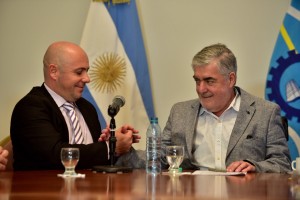 DAS NEVES Y SASTRE EN APERTURA DE LICITACIÓN DE OBRAS PARA BENEFICIARIOS DEL PROCREAR