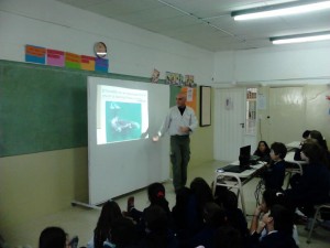 LOS CHICOS DE MADRYN RECIBEN A LAS BALLENAS 2016