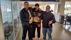 EL “GOLDEN BOY” RETUVO EL TÍTULO ARGENTINO DE KICKBOXING