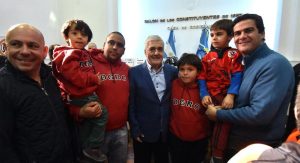 SASTRE JUNTO A DAS NEVES EN ACTO CON INSTITUCIONES DEPORTIVAS