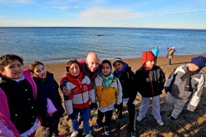 SASTRE CON ALUMNOS DE ESCUELAS MUNICIPALES EN “EL DORADILLO”