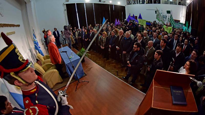 SASTRE PRESENTE EN LA REASUNCIÓN DE DAS NEVES