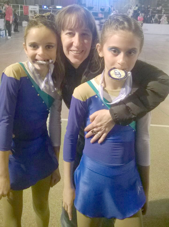PATINADORAS DEL CLUB MADRYN CAMPEONAS EN CÓRDOBA