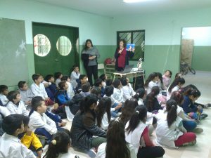 COMENZARON LAS CHARLAS SOBRE PINGÜINOS EN ESCUELAS PRIMARIAS