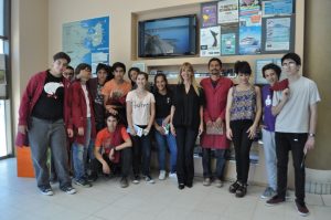 DESDE LA SECTUR MADRYN CAPACITARON A JÓVENES DE LA ESCUELA Nº 728