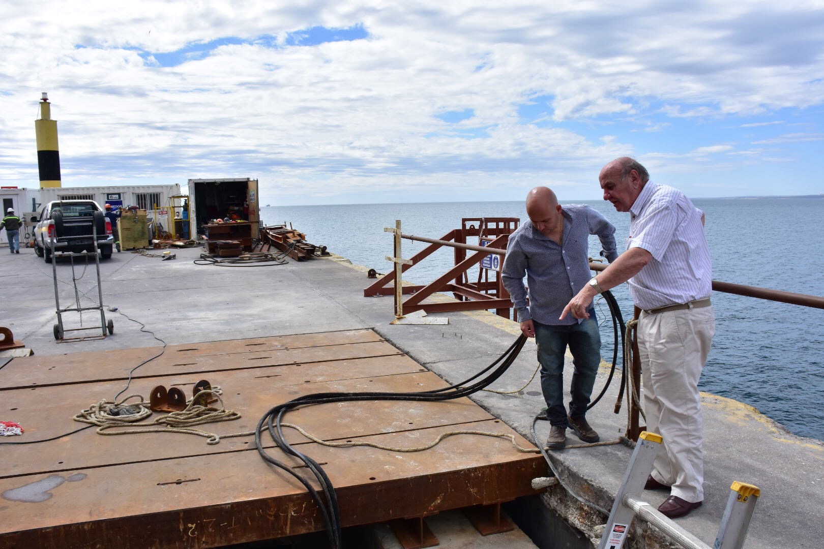 SASTRE RECORRIÓ LAS OBRAS DEL MUELLE STORNI