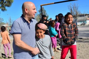 SASTRE ANUNCIÓ EL “PRIMER MONITOREO SOCIAL” EN BARRIOS DE MADRYN
