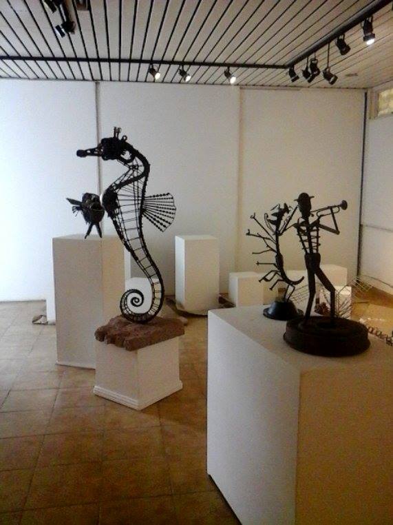 COMENZÓ EL MONTAJE PARA LA MUESTRA “EVOLUCIÓN – REVOLUCIÓN” DE PABLO ALBERTO RAPOSO