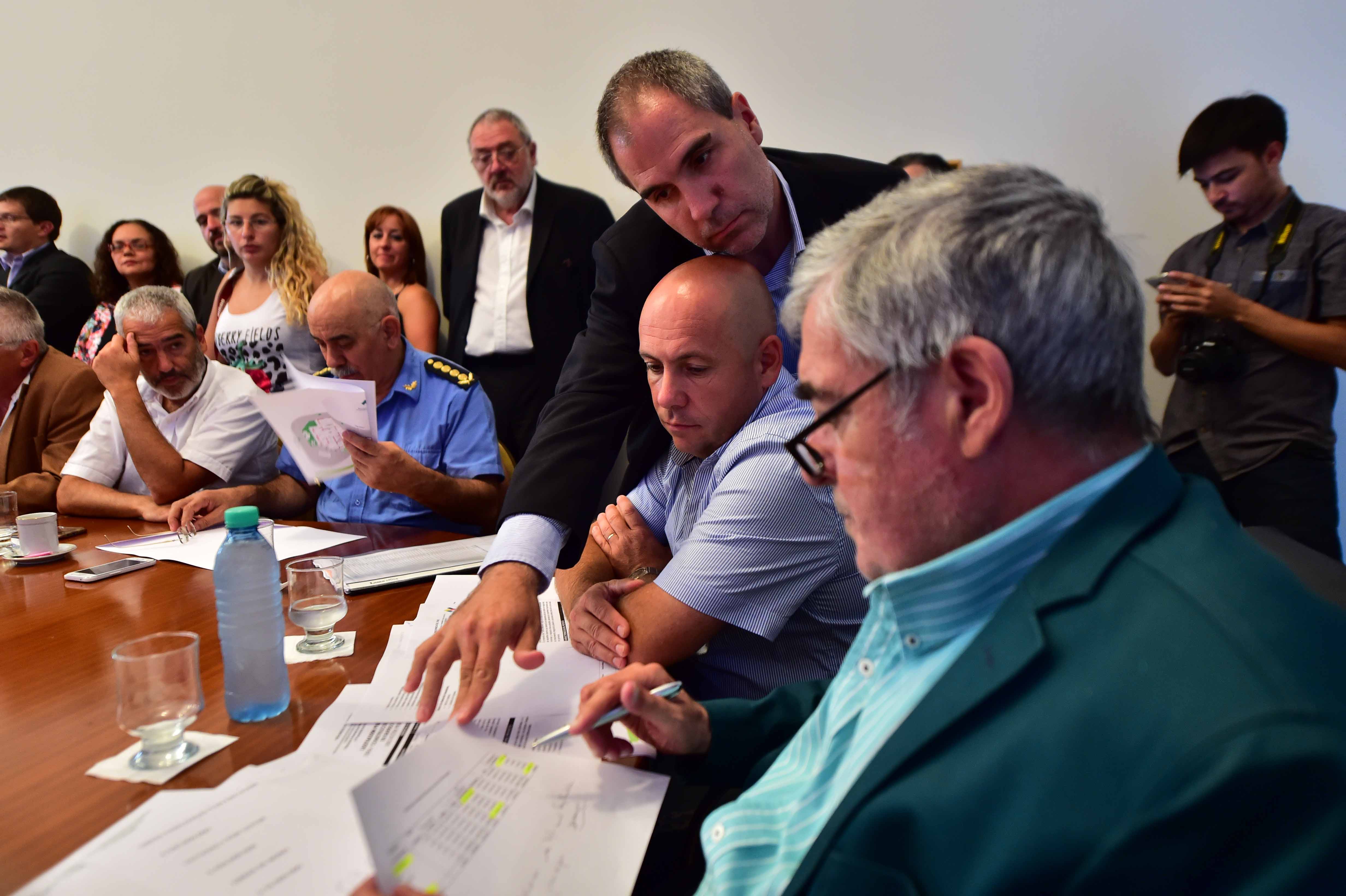 DAS NEVES Y SASTRE EN LA LICITACIÓN DE LA COMISARÍA QUINTA PARA MADRYN