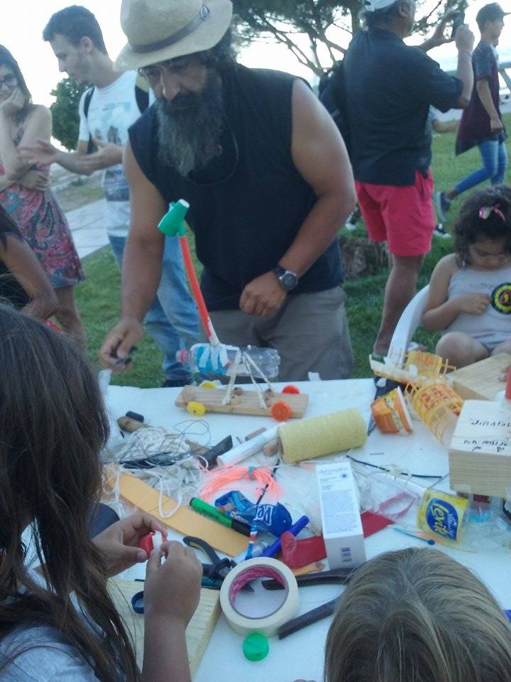 NUEVO TALLER PARA NIÑOS EN EL MARCO DE LA MUESTRA “EVOLUCIÓN – REVOLUCIÓN”