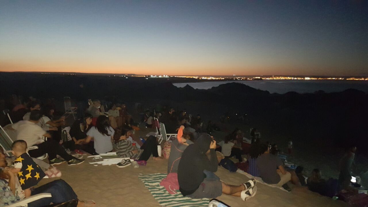 “CINE BAJO LAS ESTRELLAS” CULMINÓ CON EDICIÓN ESPECIAL EN LOS MÉDANOS
