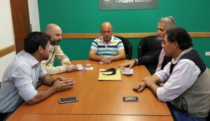 SASTRE CON FUNCIONARIO DEL ENTE NACIONAL DE COMUNICACIONES