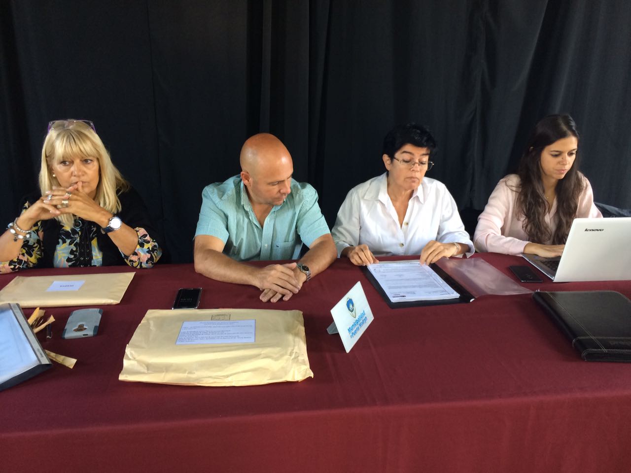 SASTRE EN LA LICITACIÓN POR EL FRENTE COSTERO QUE SE FINANCIARÁ CON BONOS DE PROVINCIA