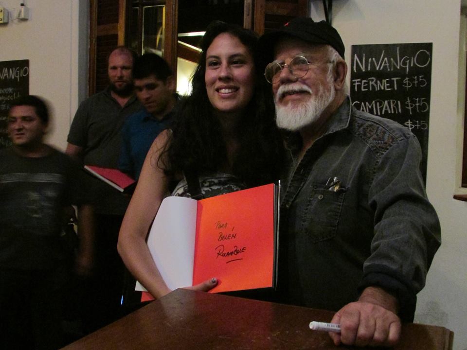 ROCAMBOLE PRESENTARÁ EL LIBRO “DE REGRESO A OKTUBRE” EN PUERTO MADRYN