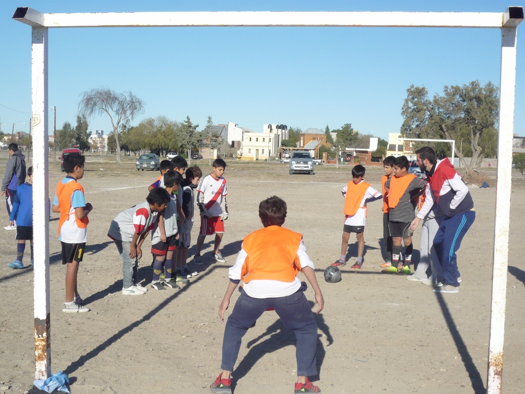 ESCUELAS DE “FÚTBOL VALORADO INFANTIL” SERÁN PARTE DEL PROGRAMA DE INICIACIÓN DEPORTIVA DE LA NACIÓN