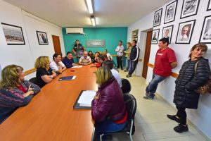 PARITARIAS MUNICIPALES: SASTRE ACORDÓ UN 17% CON LOS GREMIOS