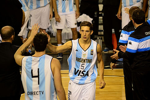 NICOLÁS RICHOTTI BRINDARÁ UNA CHARLA A JUGADORES DE LA ESCUELA MUNICIPAL DE BÁSQUET