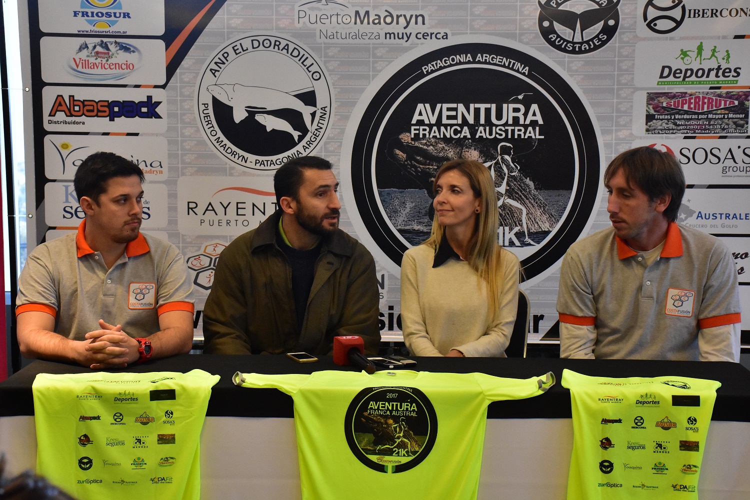 PRESENTARON EL EVENTO AVENTURA FRANCA AUSTRAL “CORRIENDO CON BALLENAS”