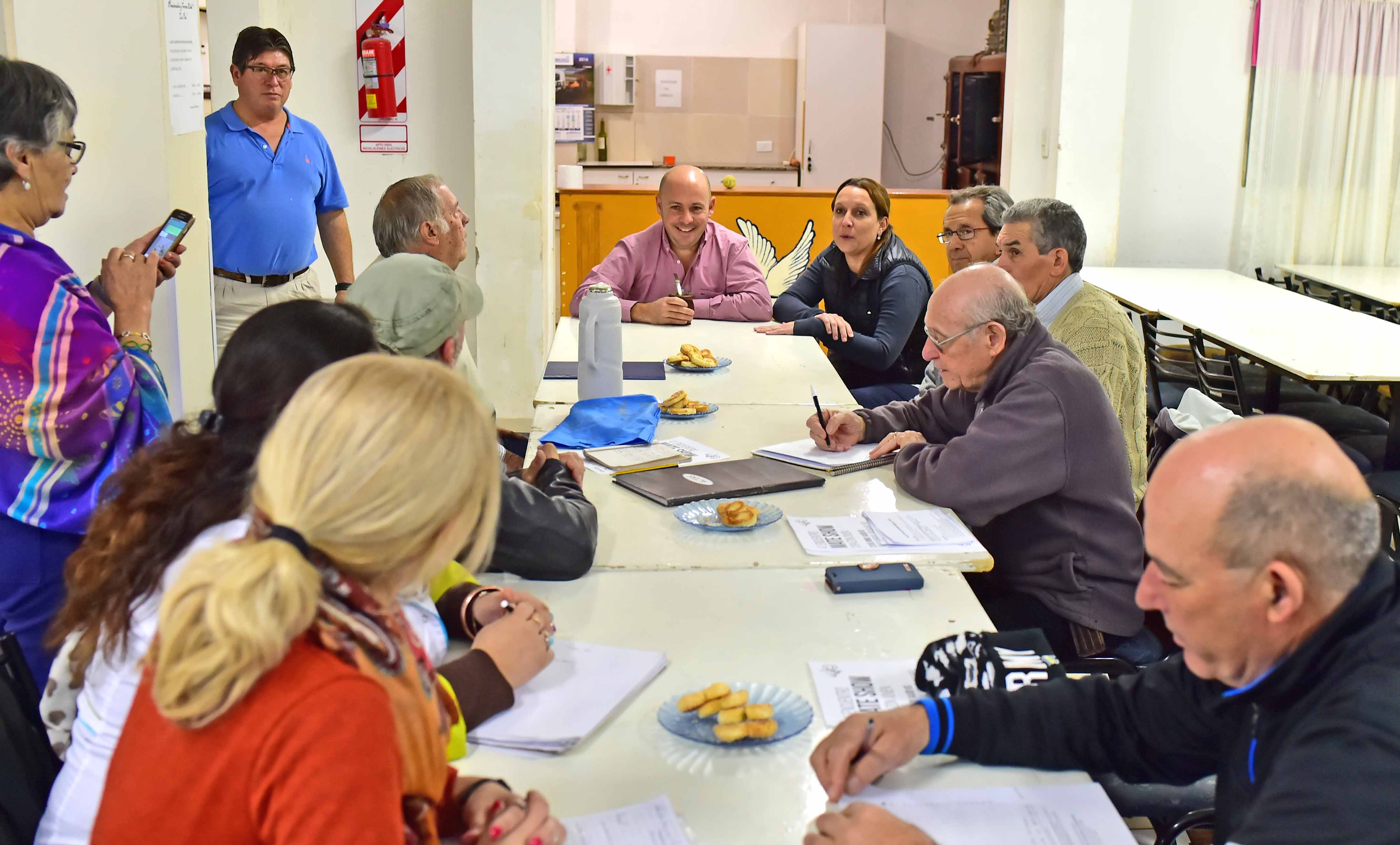 SASTRE CON EL CONSEJO DE ADULTOS MAYORES