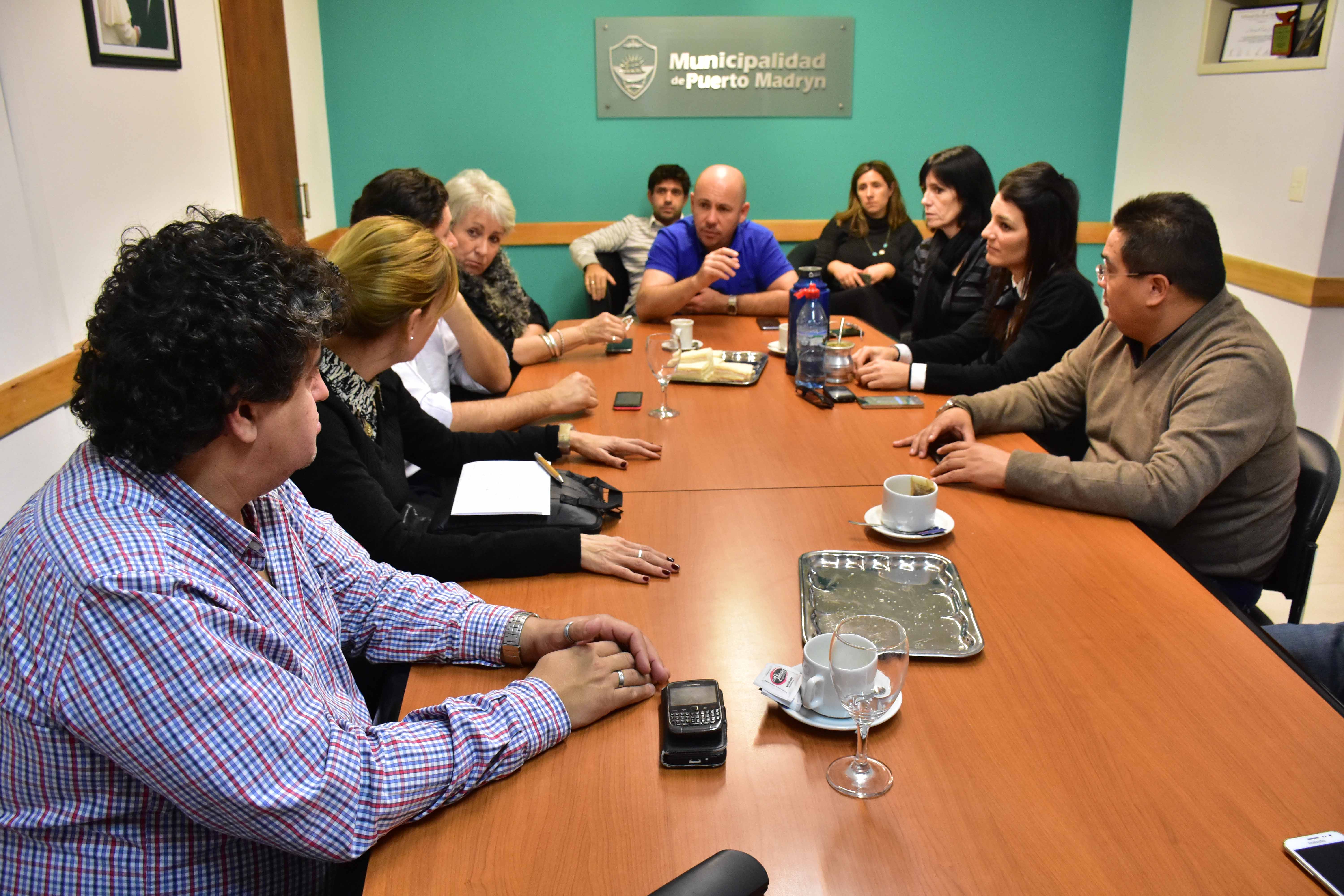 SASTRE ENCABEZÓ REUNIÓN DE GABINETE AMPLIADA