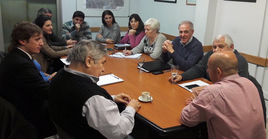 SASTRE CON CIMA: MADRYN EN EL CONCURSO DE “CIUDAD INTELIGENTE”