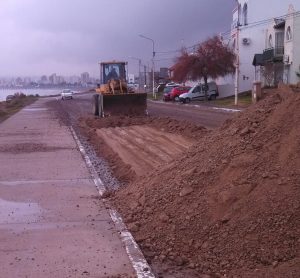PAVIMENTACIÓN EN AVENIDA RAWSON Y LACUNZA