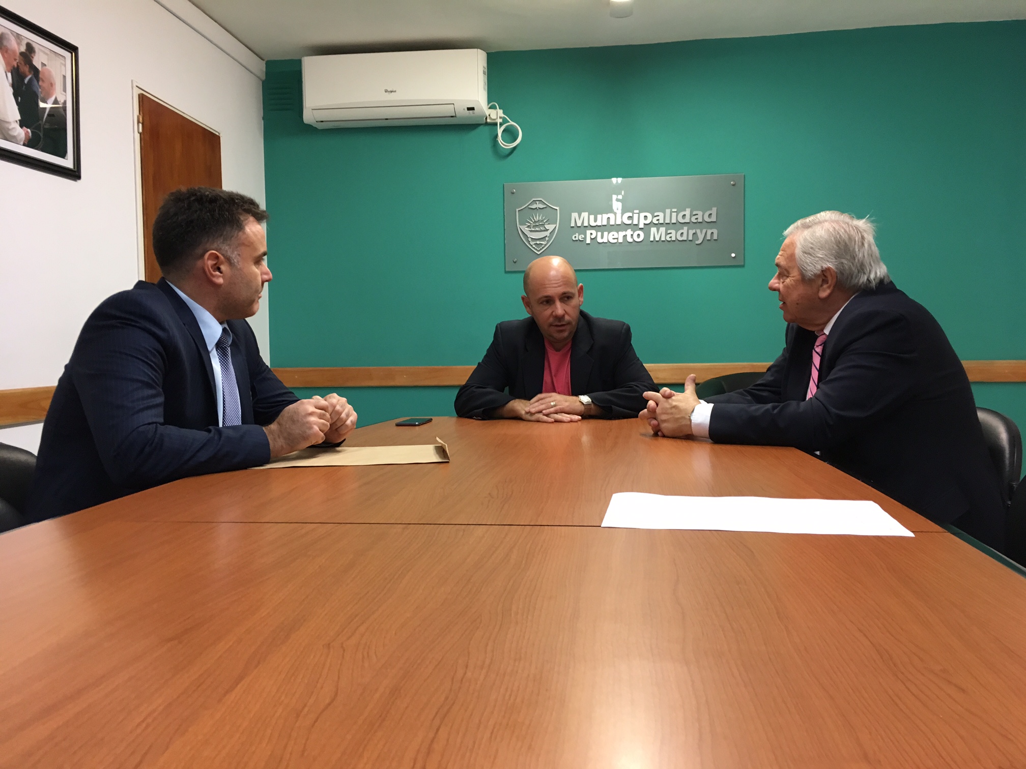 SASTRE RECIBIÓ A MINISTRO DEL SUPERIOR TRIBUNAL DE JUSTICIA